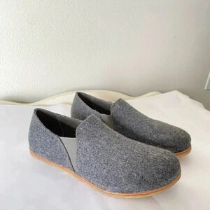 NEW Eyn Vas The Sanctum Shoe Grey Wool Felted Clog Gum Sole Slip on Shoe Size 41